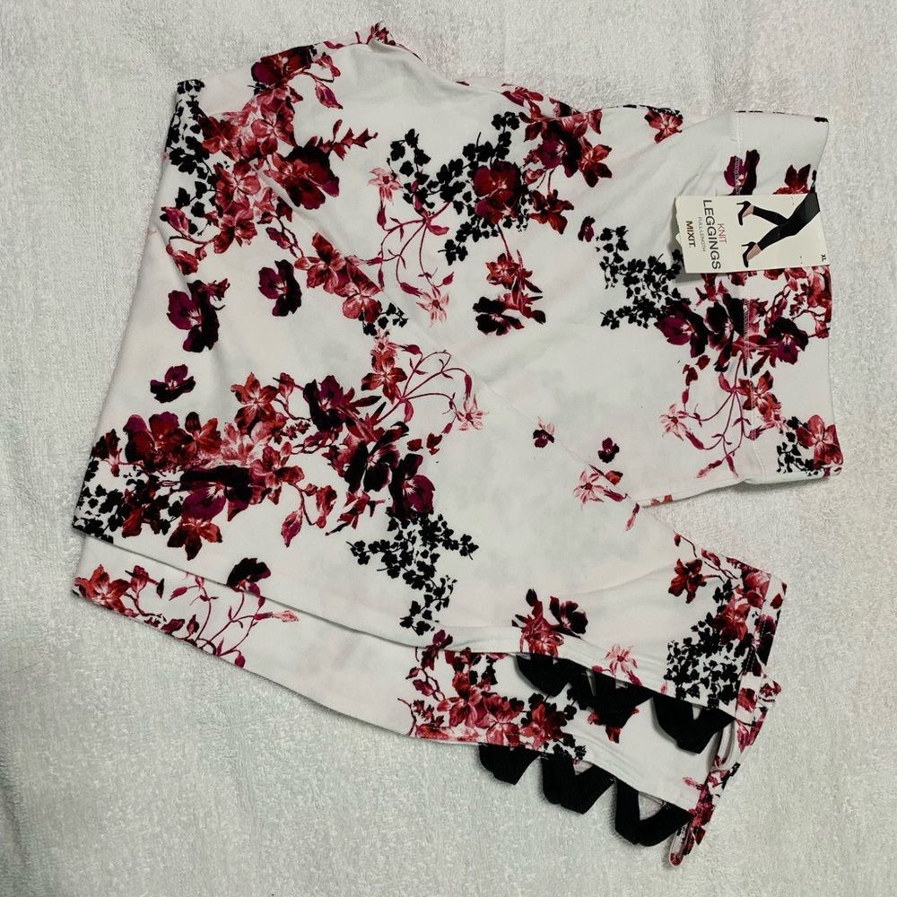 MixIt White Floral Leggings